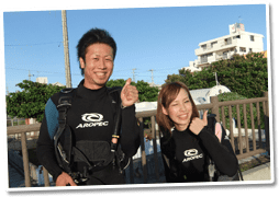 海に入り浅瀬で呼吸練習