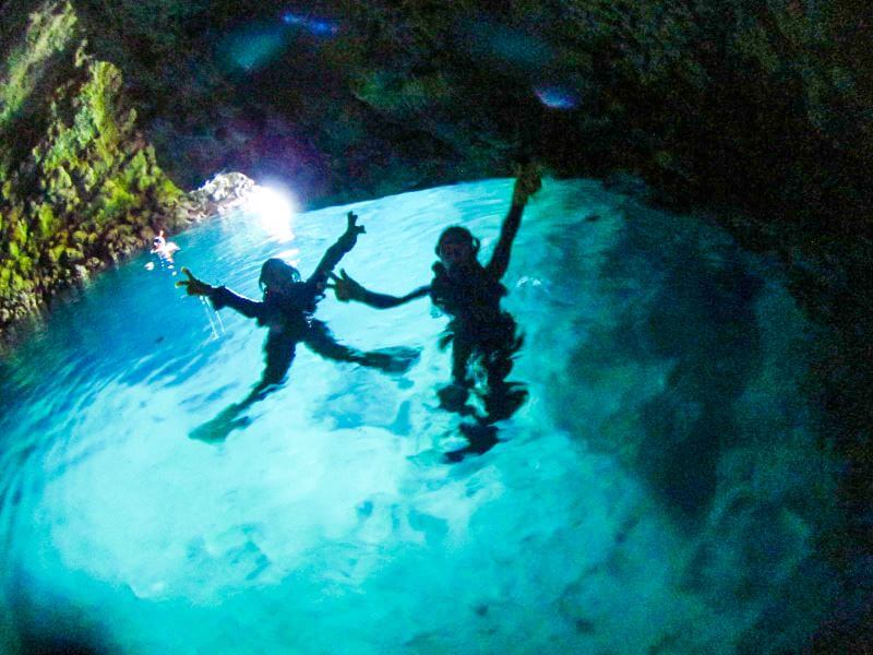 青の洞窟で撮影